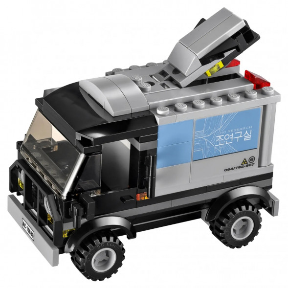 Конструктор LEGO Super Heroes 76032 Погоня на Квинджете Мстителей в Энгельсе