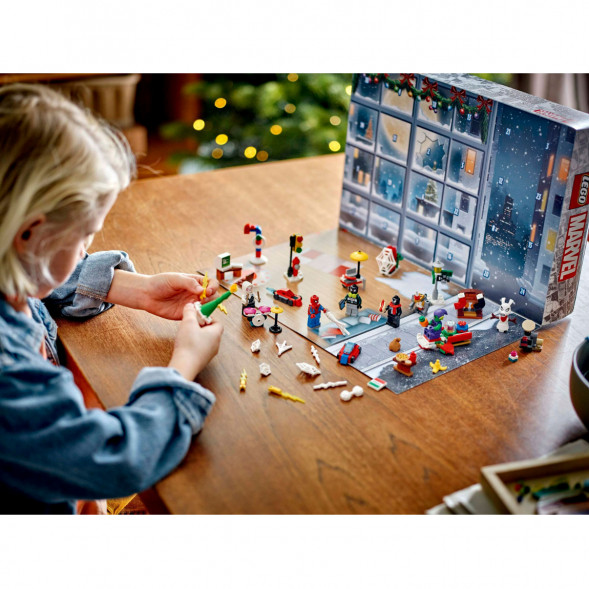 Конструктор LEGO Super Heroes 76293 Новогодний календарь Человек-паук, 2024 в Энгельсе