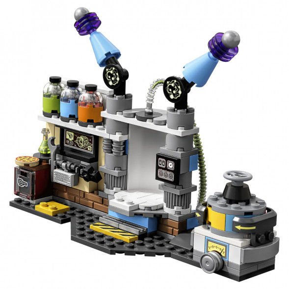 Конструктор LEGO Hidden Side 70418 Лаборатория призраков в Энгельсе